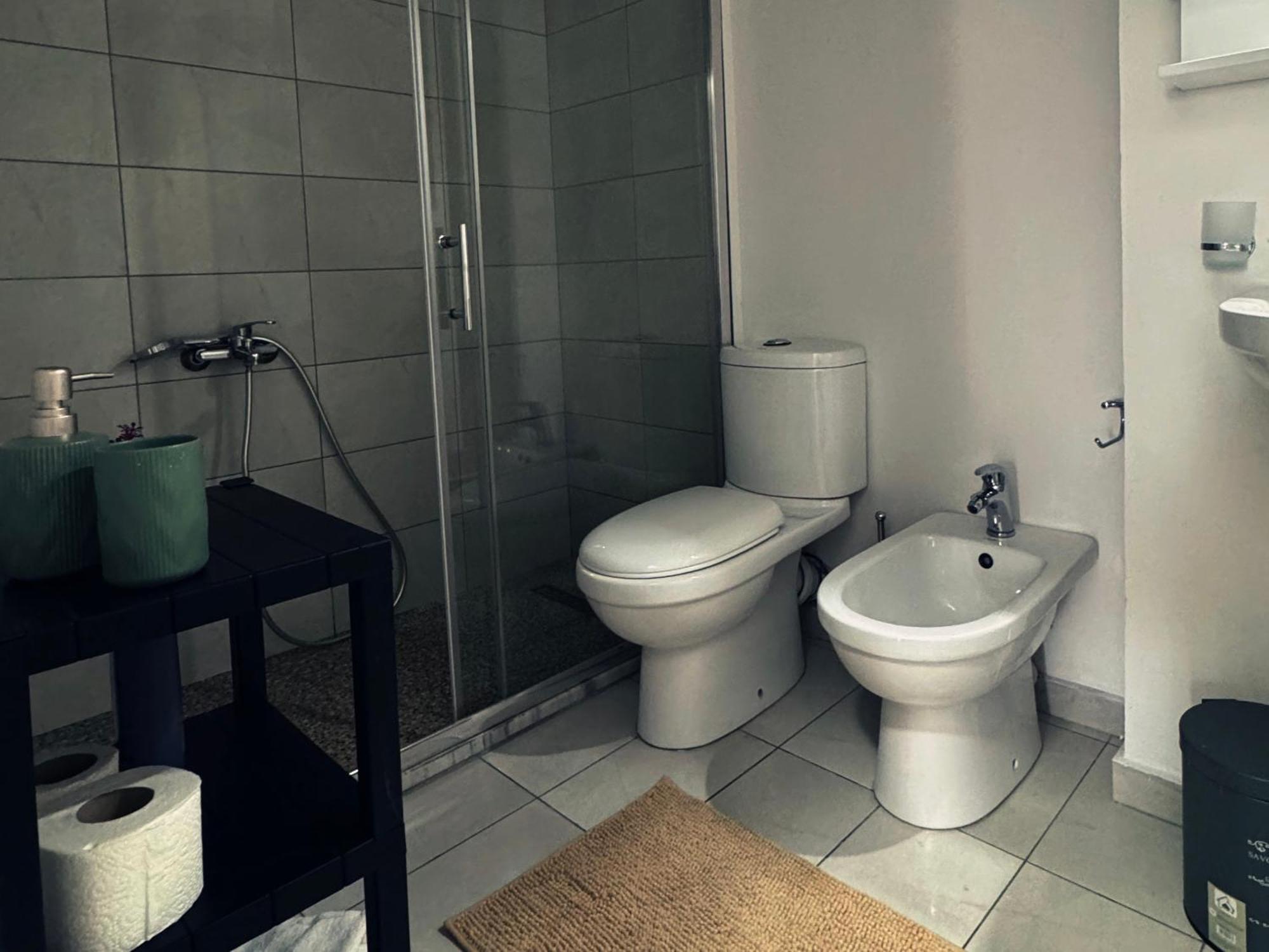 Enol Plazza Apartment Tirana Bagian luar foto